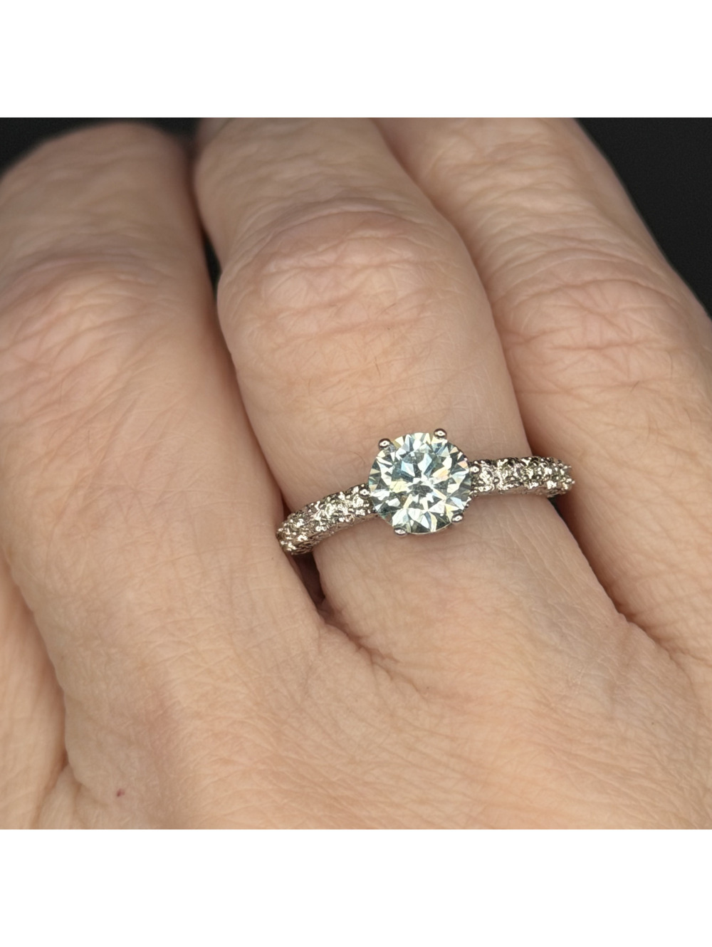 candy+clover Women's Sparkling Round Pale Blue Moissanite Silver Tone Ring